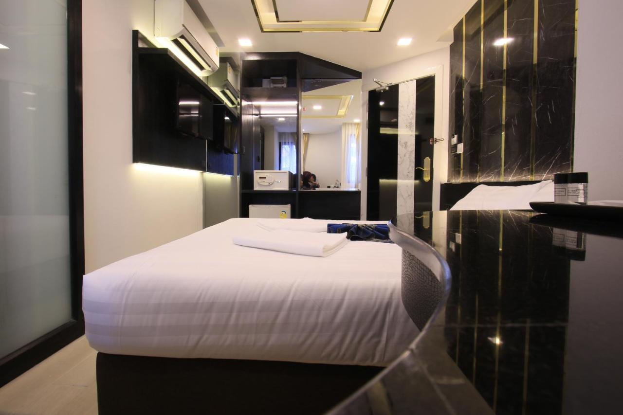 Pratunam Atrium Hotel Банкок Екстериор снимка