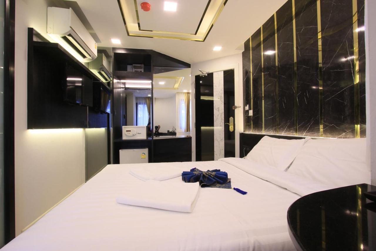 Pratunam Atrium Hotel Банкок Екстериор снимка