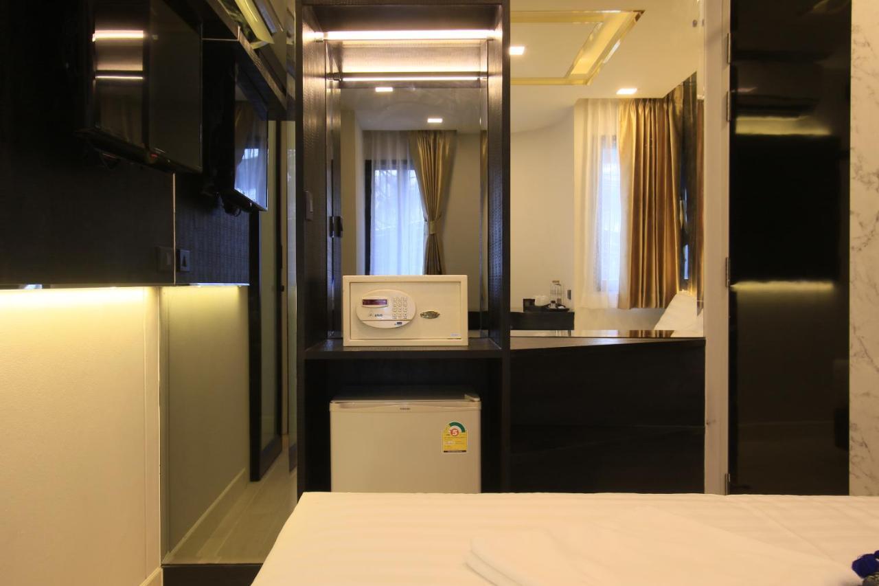 Pratunam Atrium Hotel Банкок Екстериор снимка