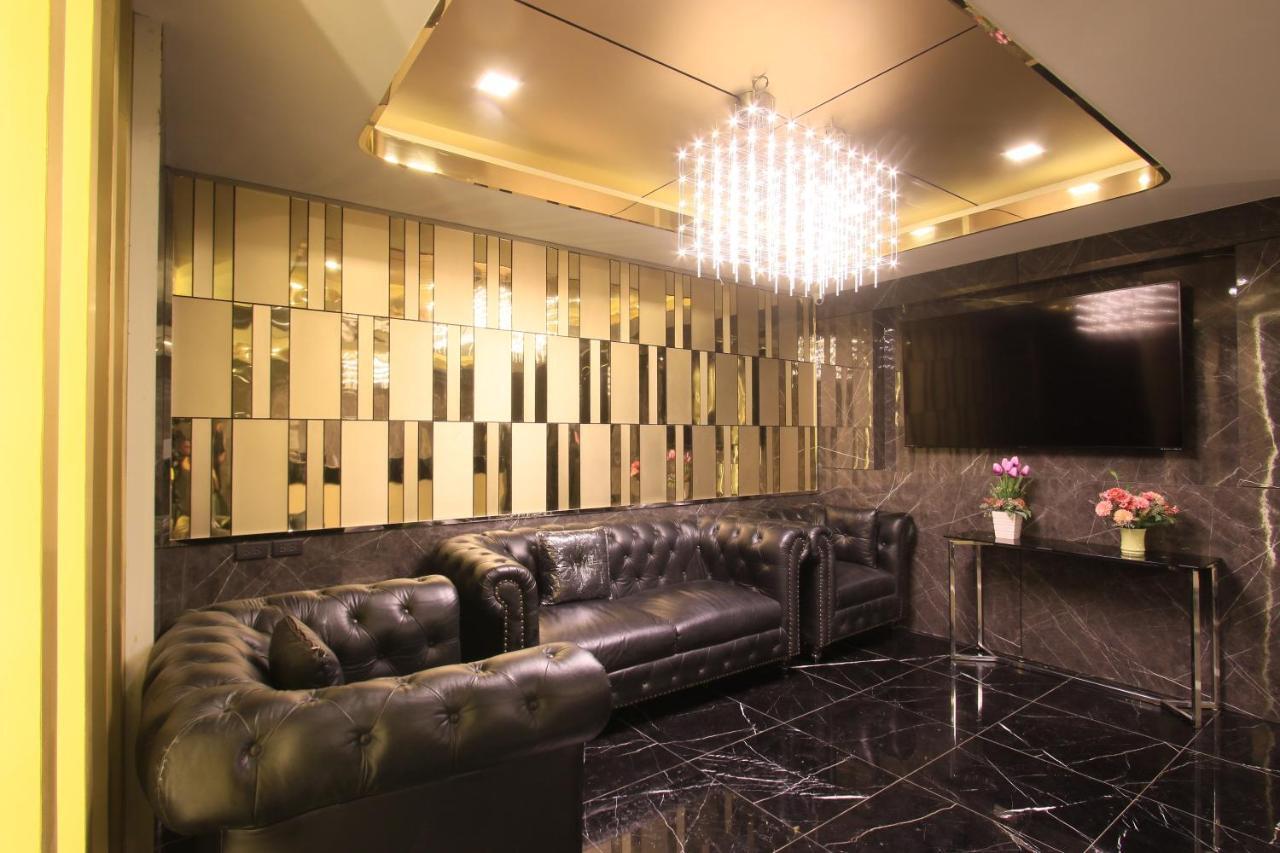 Pratunam Atrium Hotel Банкок Екстериор снимка